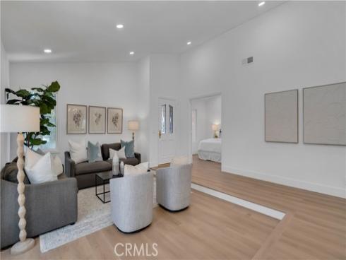 32  Deerwood E  , Irvine, CA