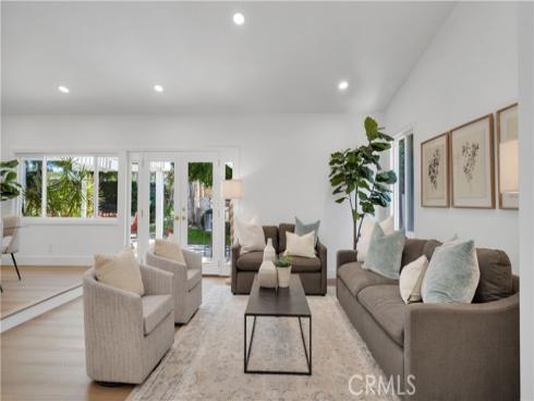 32  Deerwood E  , Irvine, CA