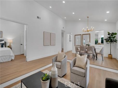 32  Deerwood E  , Irvine, CA