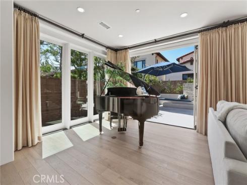 109 Andirons , Irvine, CA