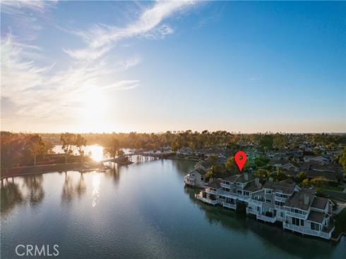 25 Lakeview 60 , Irvine, CA