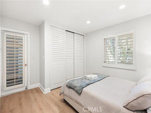 25 Lakeview 60 , Irvine, CA
