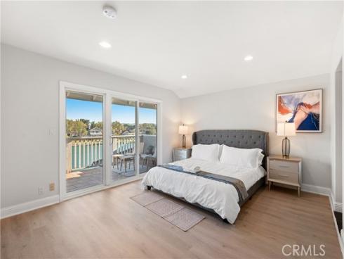25 Lakeview 60 , Irvine, CA