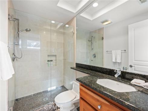 25 Lakeview 60 , Irvine, CA