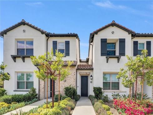 220 Ashby , Irvine, CA