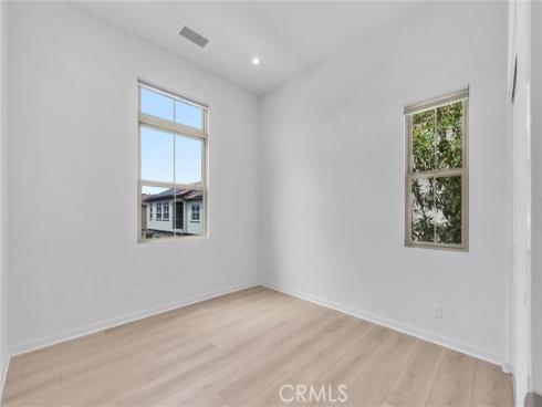 220 Ashby , Irvine, CA