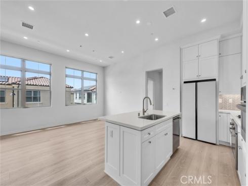 220 Ashby , Irvine, CA