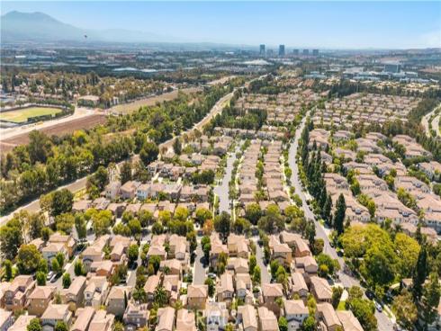 2  Staghorn  , Irvine, CA
