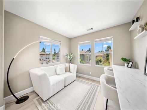 2 Staghorn , Irvine, CA