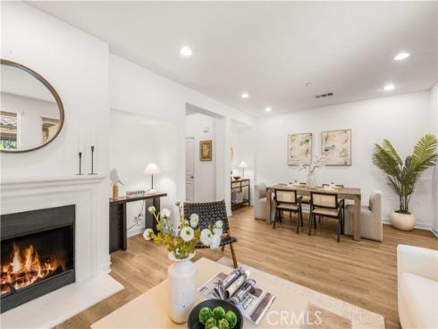 98 Sarabande , Irvine, CA