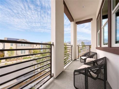175 Moody , Irvine, CA