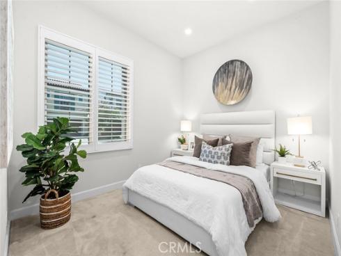 63 Lugano , Irvine, CA