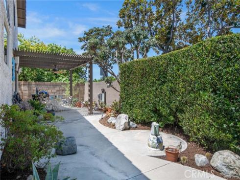 14501 Larch Avenue, Irvine, CA