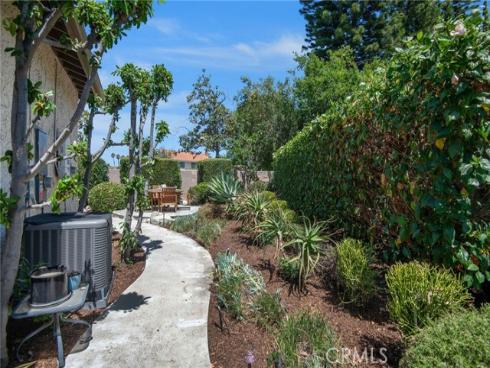 14501 Larch Avenue, Irvine, CA