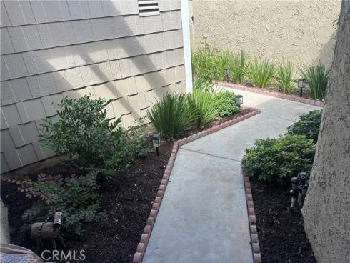 11 Beechwood , Irvine, CA