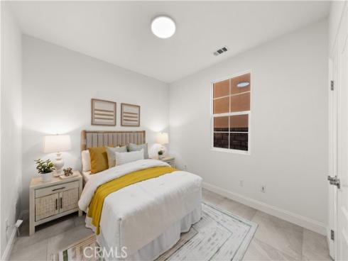 2 Conifer , Irvine, CA
