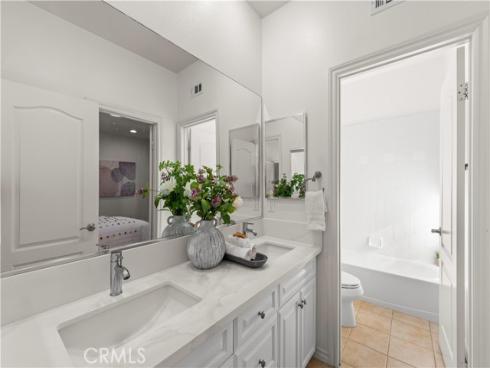 2 Conifer , Irvine, CA
