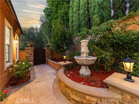 2 Conifer , Irvine, CA