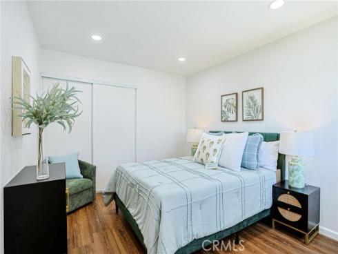 8 Fuchsia , Irvine, CA
