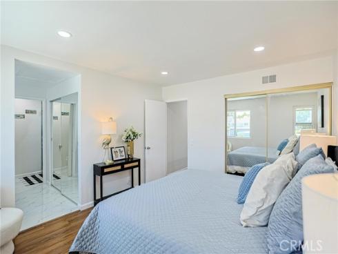 8 Fuchsia , Irvine, CA