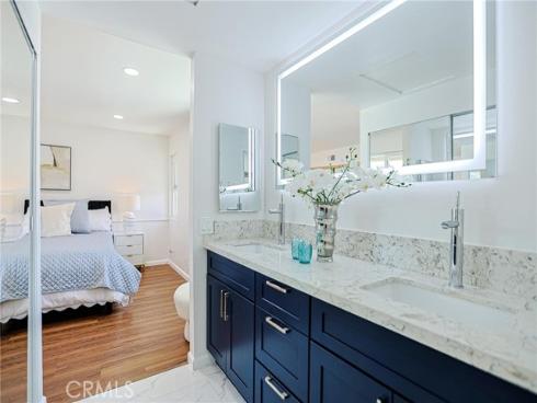8 Fuchsia , Irvine, CA