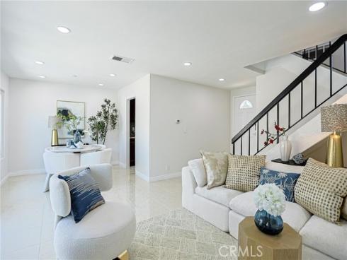 8 Fuchsia , Irvine, CA