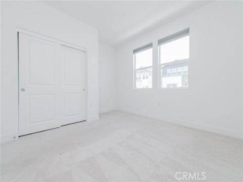 204 Yerba , Irvine, CA