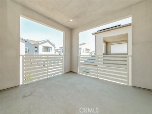 204 Yerba , Irvine, CA