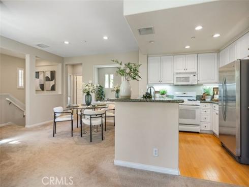 33 Flowerbud , Irvine, CA