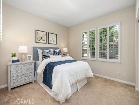 33 Flowerbud , Irvine, CA