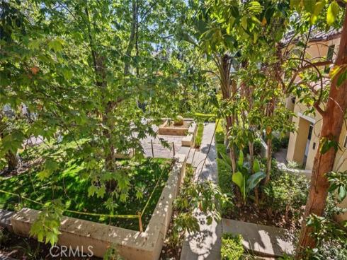 33 Flowerbud , Irvine, CA