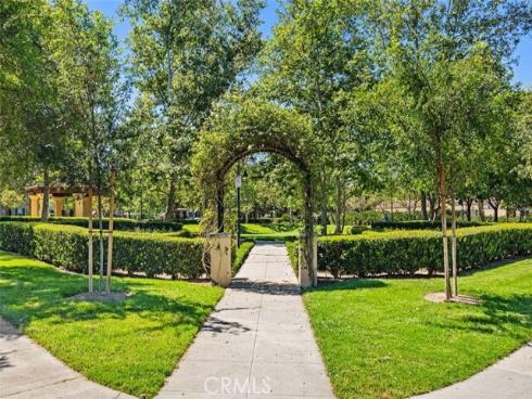 33 Flowerbud , Irvine, CA