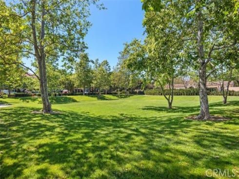 33 Flowerbud , Irvine, CA