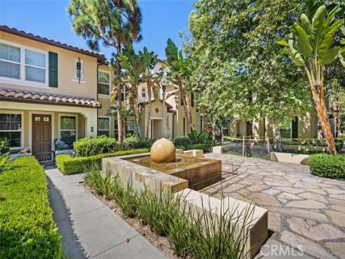 33 Flowerbud , Irvine, CA