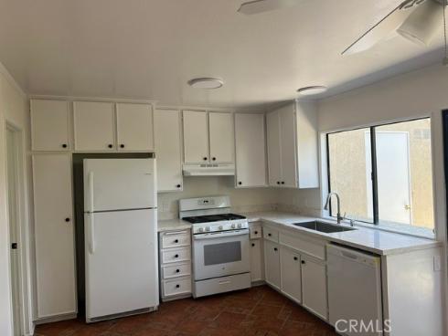 31 Meadowgrass , Irvine, CA