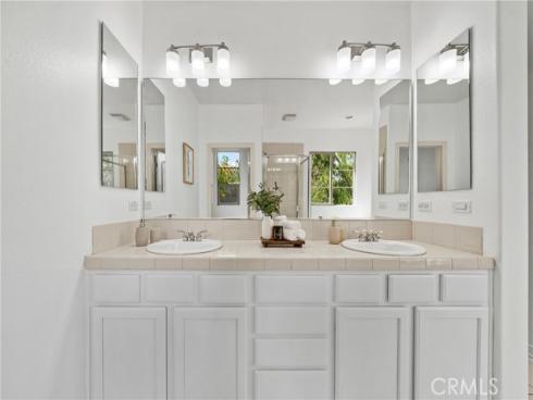 71 Sanctuary , Irvine, CA