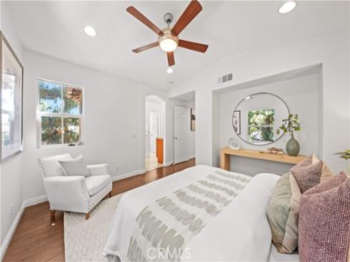40 Trailing Vine , Irvine, CA