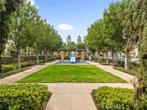 40 Trailing Vine , Irvine, CA