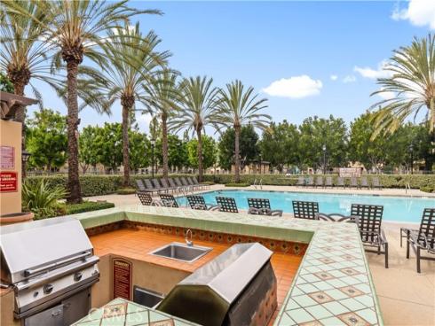 40 Trailing Vine , Irvine, CA