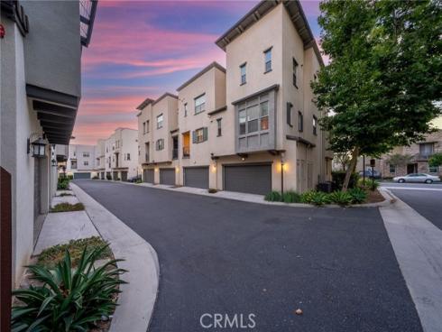 250 Cultivate , Irvine, CA