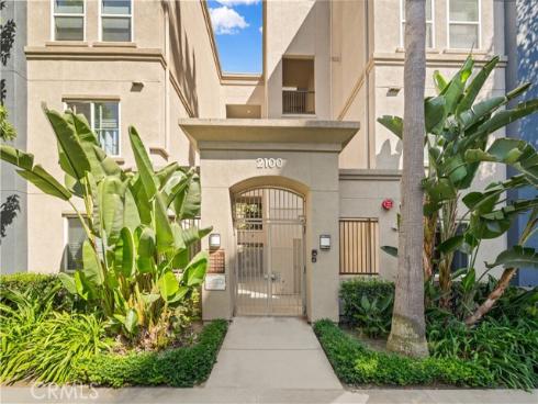 2322 Scholarship , Irvine, CA