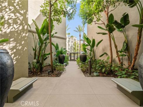2322 Scholarship , Irvine, CA