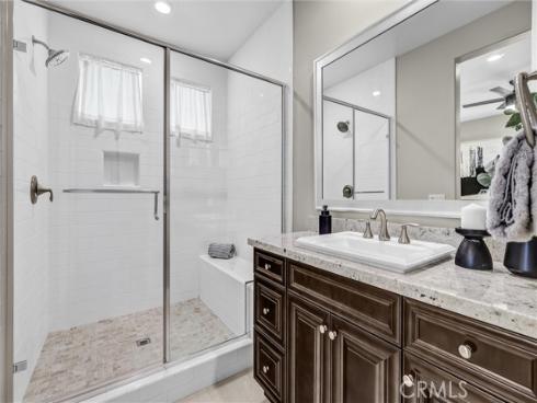105 Rake , Irvine, CA