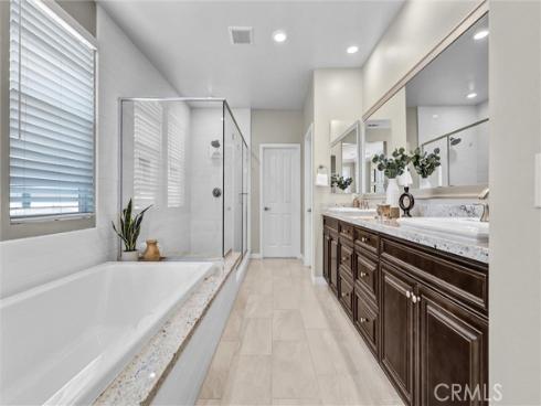 105 Rake , Irvine, CA