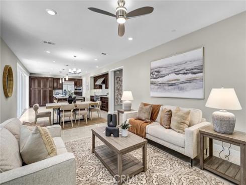 105 Rake , Irvine, CA