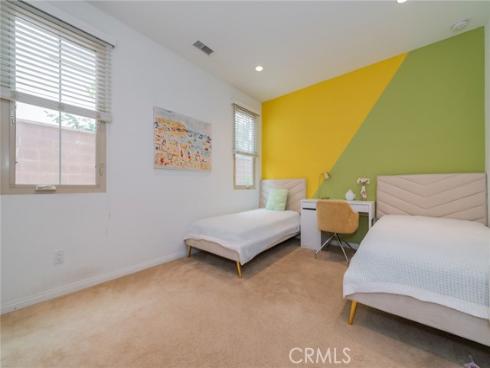 126 Saybrook , Irvine, CA