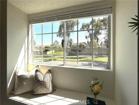 56 Christamon , Irvine, CA