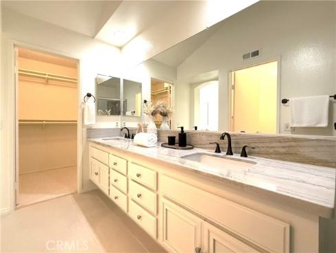 56 Christamon , Irvine, CA