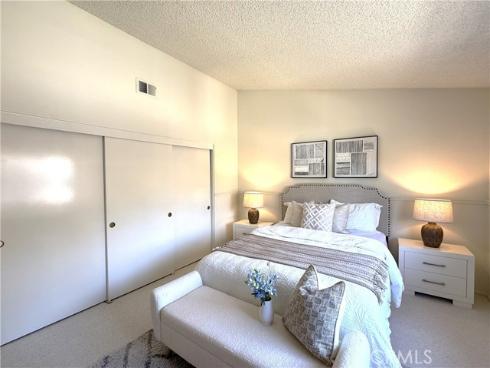 56 Christamon , Irvine, CA