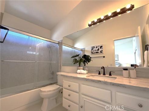 56 Christamon , Irvine, CA